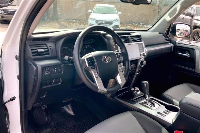 2024 Toyota 4RUNNER - Image 18