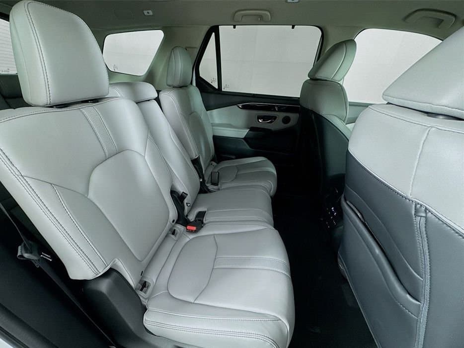 2025 HONDA Pilot - Image 39