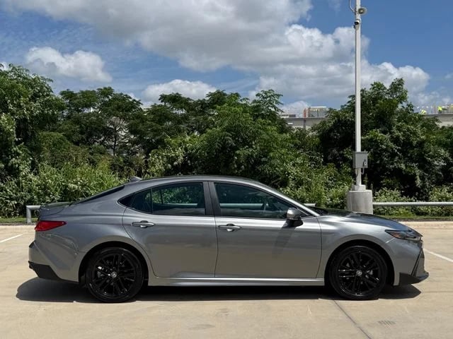 2026 Toyota Camry - Image 4