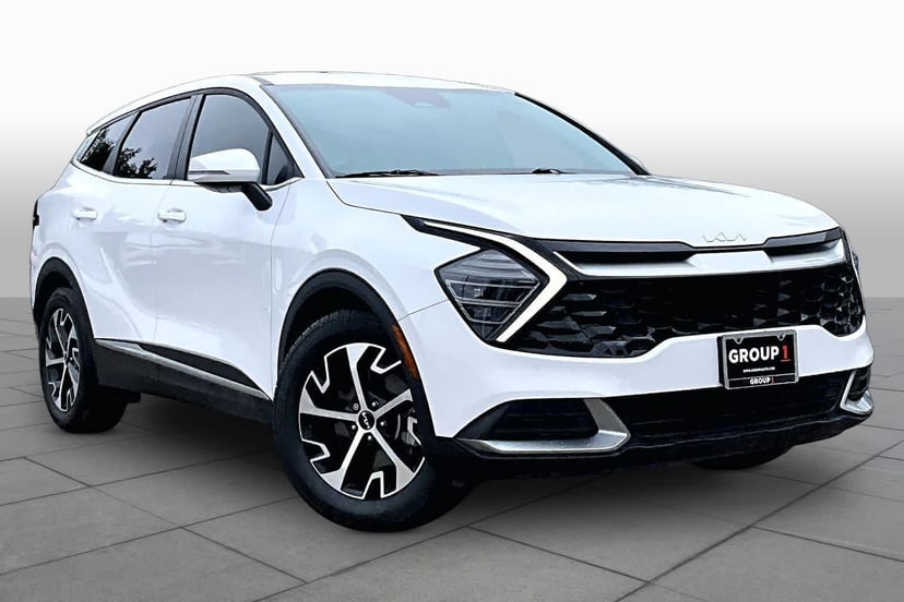2024 Kia Sportage - Image 3