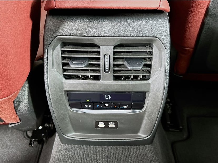 2026 BMW 3 Series - Image 18