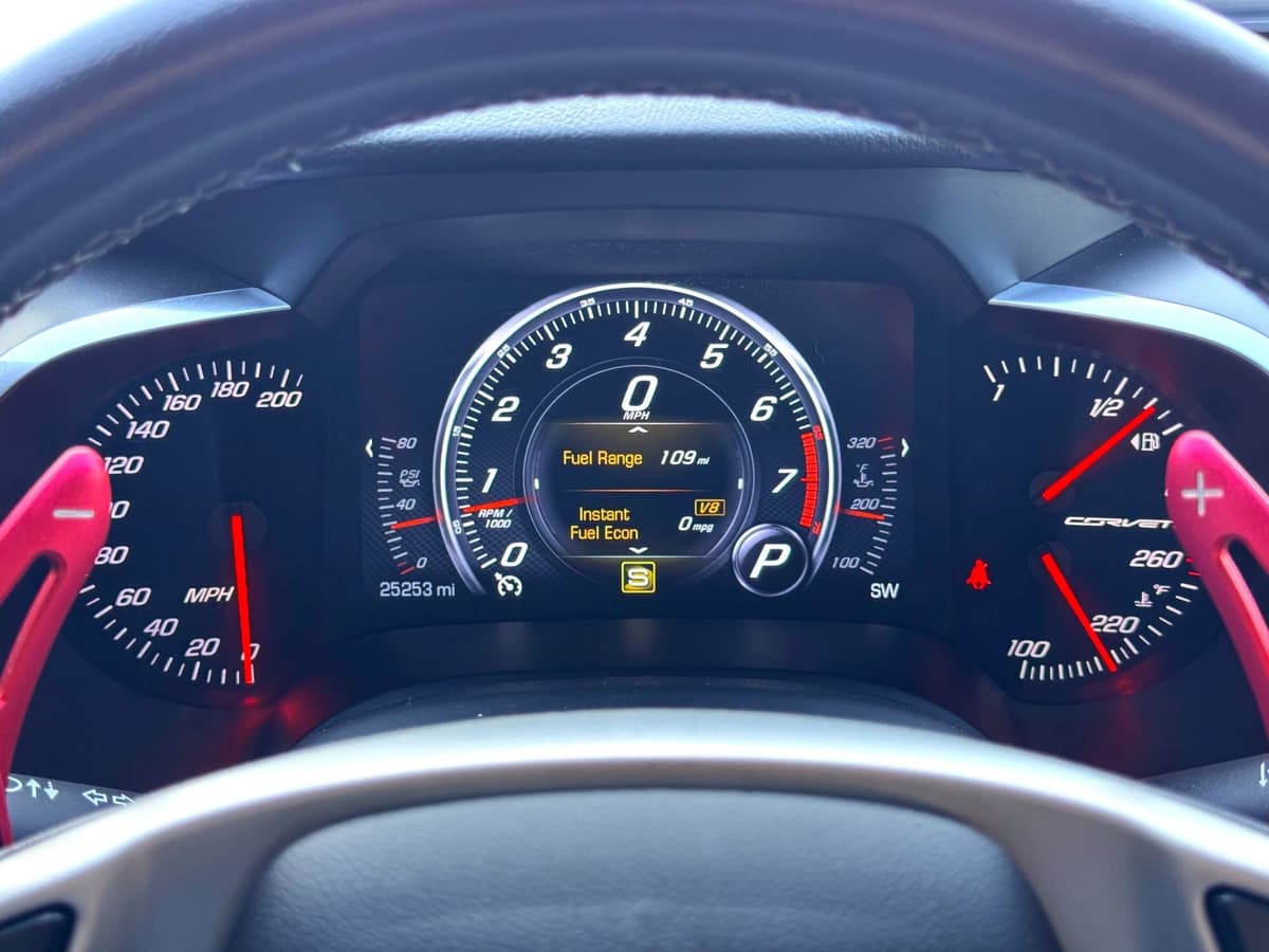 2019 Chevrolet Corvette - Image 27