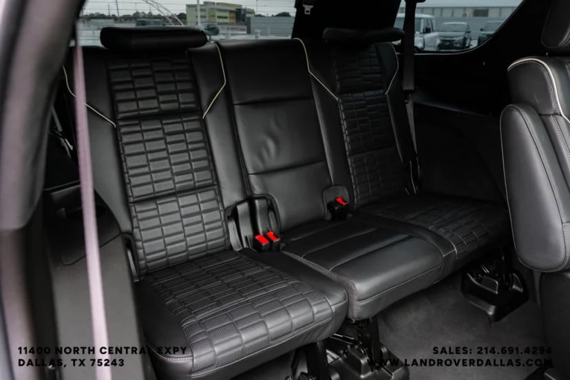 2021 Cadillac Escalade - Image 48