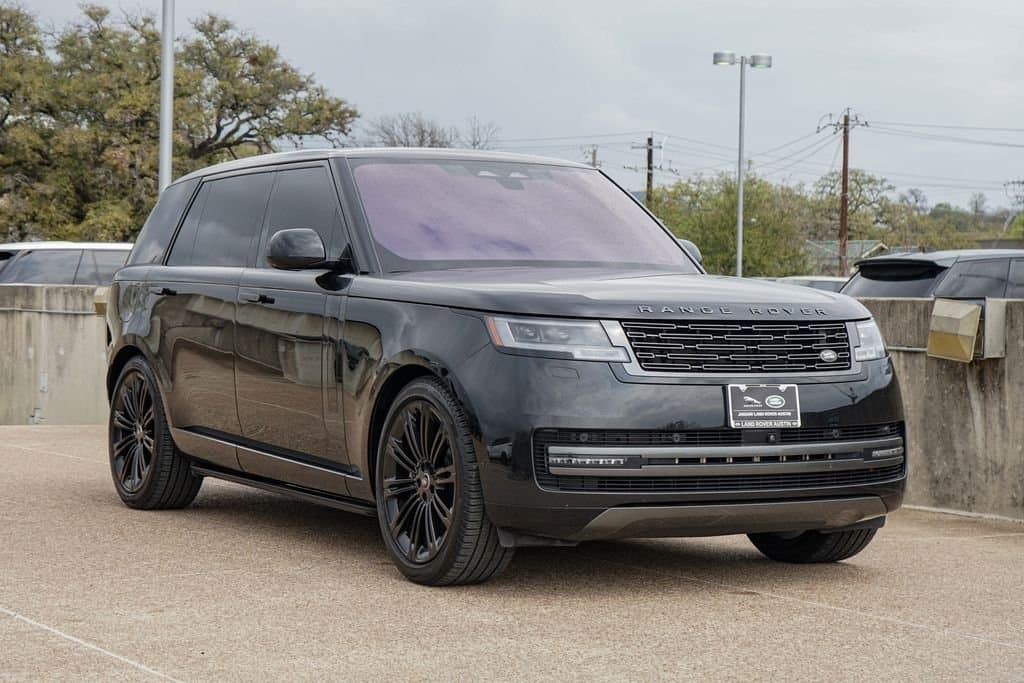 2020 Land Rover Range Rover Velar - Image 11