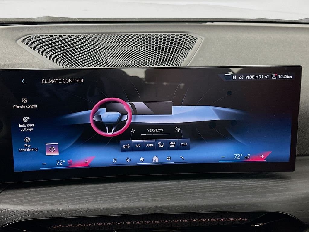 2026 BMW 3 Series - Image 14