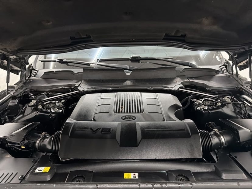 2017 Land Rover Range Rover Sport - Image 31