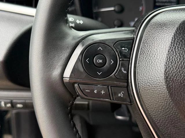 2025 Toyota Corolla - Image 47