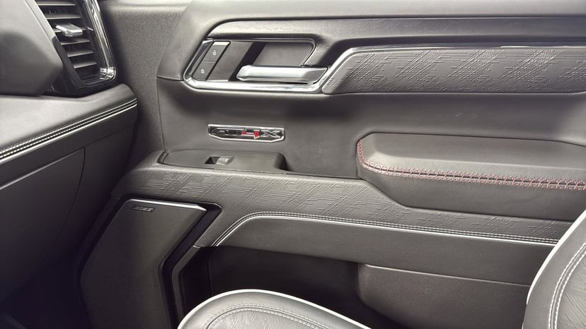 2024 GMC Sierra 1500 - Image 24