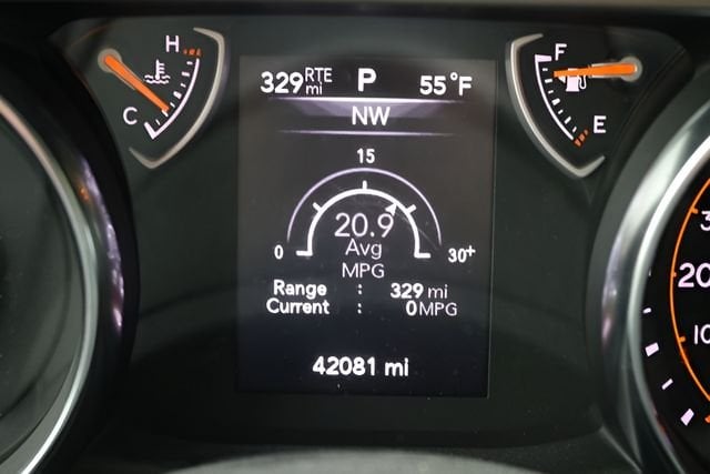 2022 Jeep Gladiator - Image 24