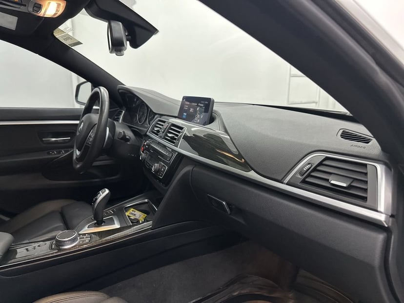 2020 BMW 4 Series - Image 24
