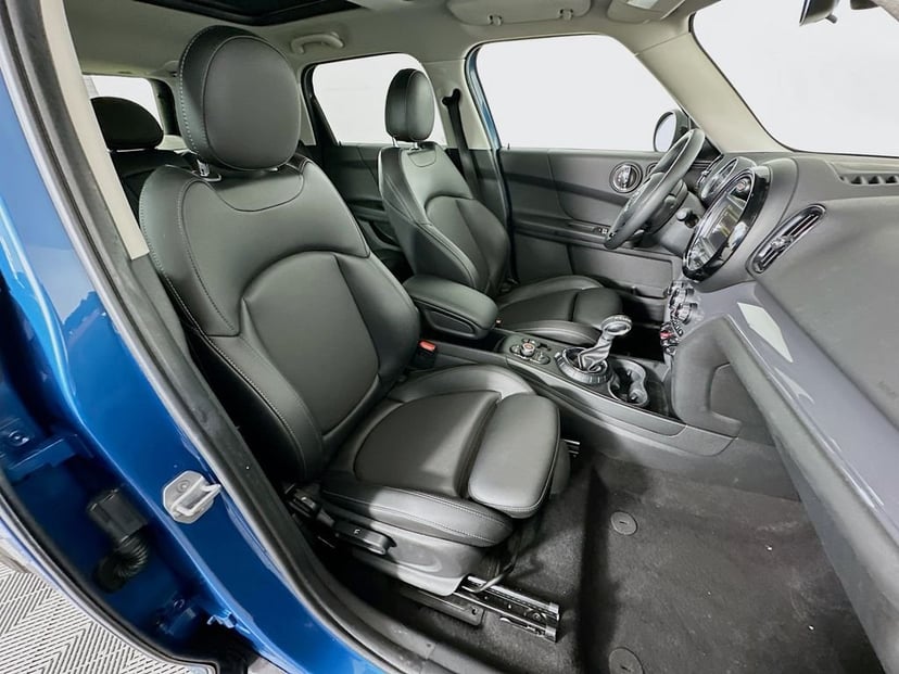 2017 MINI Cooper Countryman ALL4 - Image 28