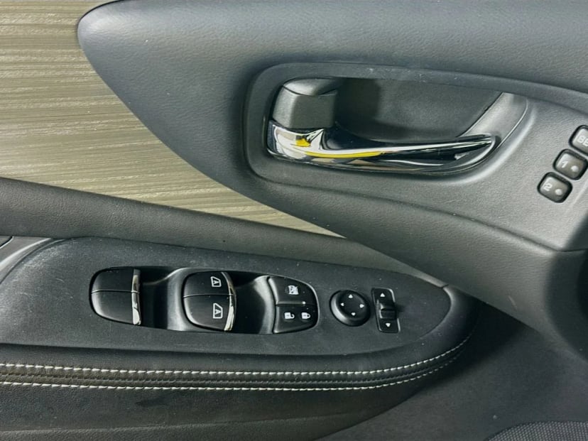 2018 Nissan Murano - Image 23