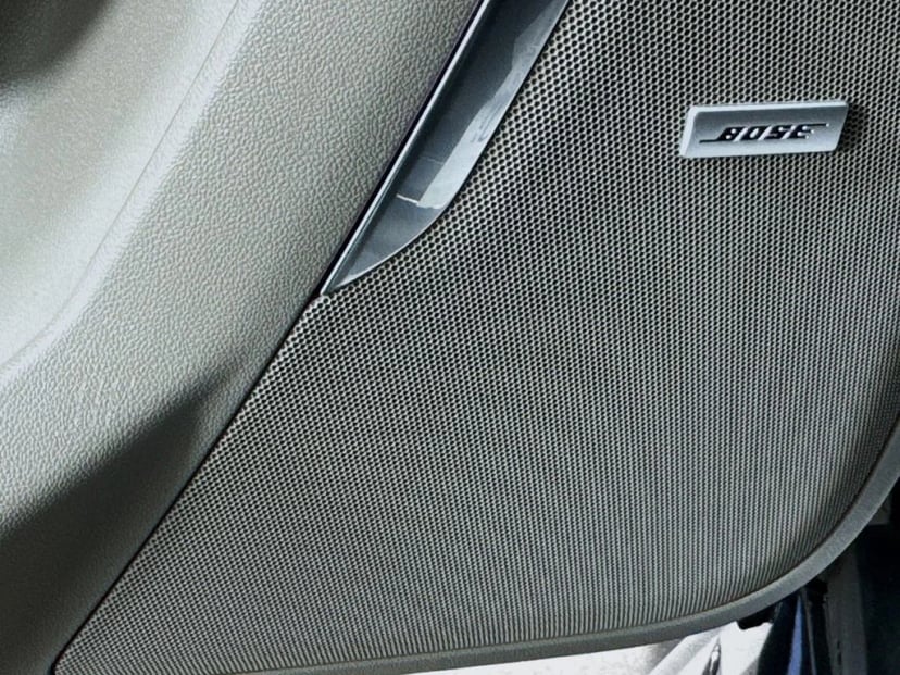 2022 GMC Yukon - Image 23