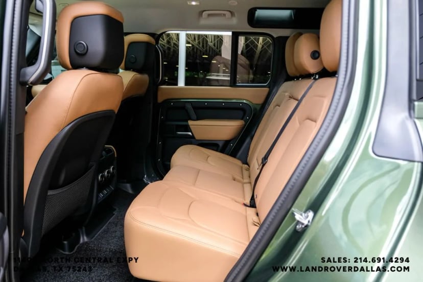 2026 Land Rover Defender 110 - Image 42