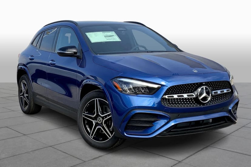 2025 Mercedes-Benz GLA 250 - Image 3