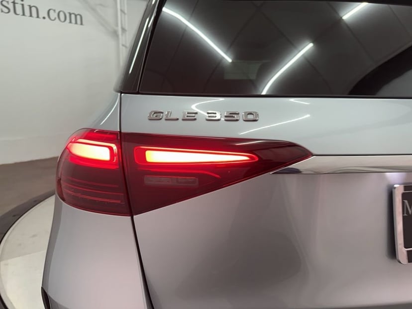 2026 Mercedes-Benz GLE - Image 31