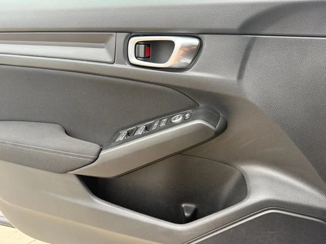 2025 Honda Civic - Image 22