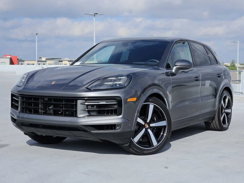 2025 Porsche Cayenne - Image 1