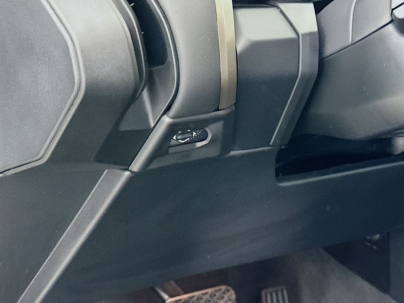 2025 BMW X3 - Image 10