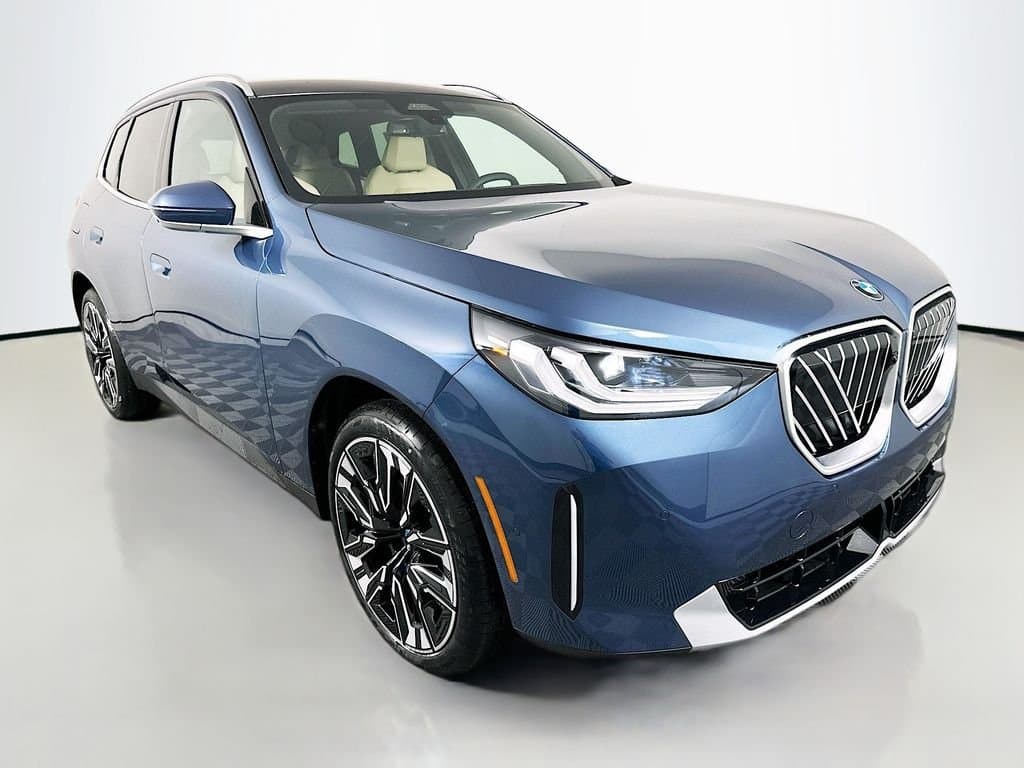 2026 BMW X3 - Image 3