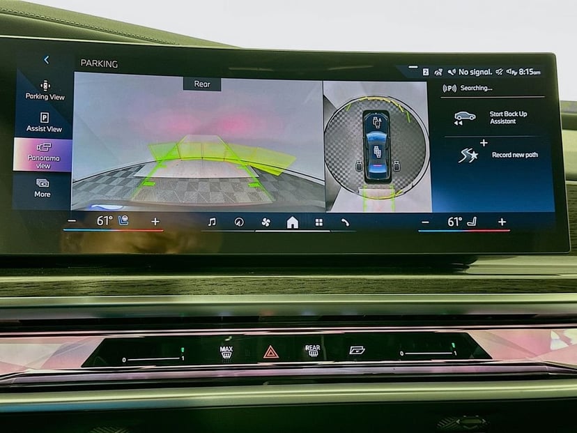 2026 BMW i7 - Image 13