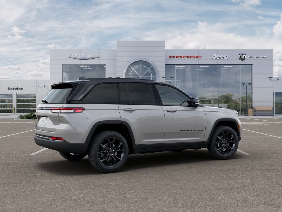 2025 Jeep Grand Cherokee - Image 39