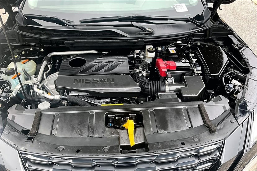 2023 Nissan Rogue - Image 32