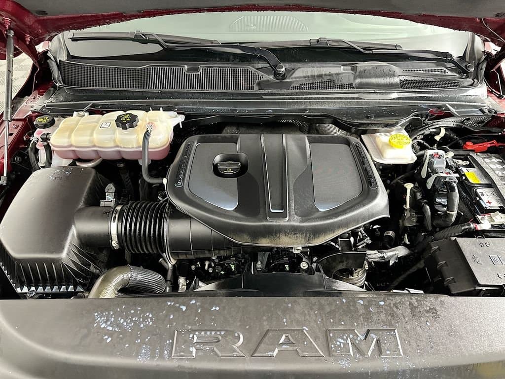 2025 Ram 1500 - Image 29