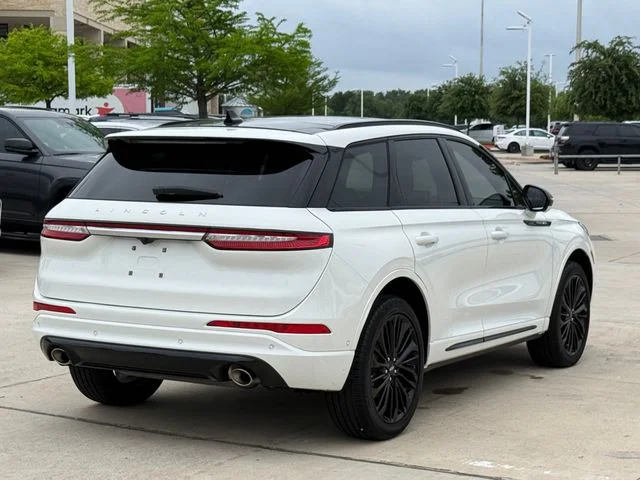 2023 Lincoln Corsair - Image 4