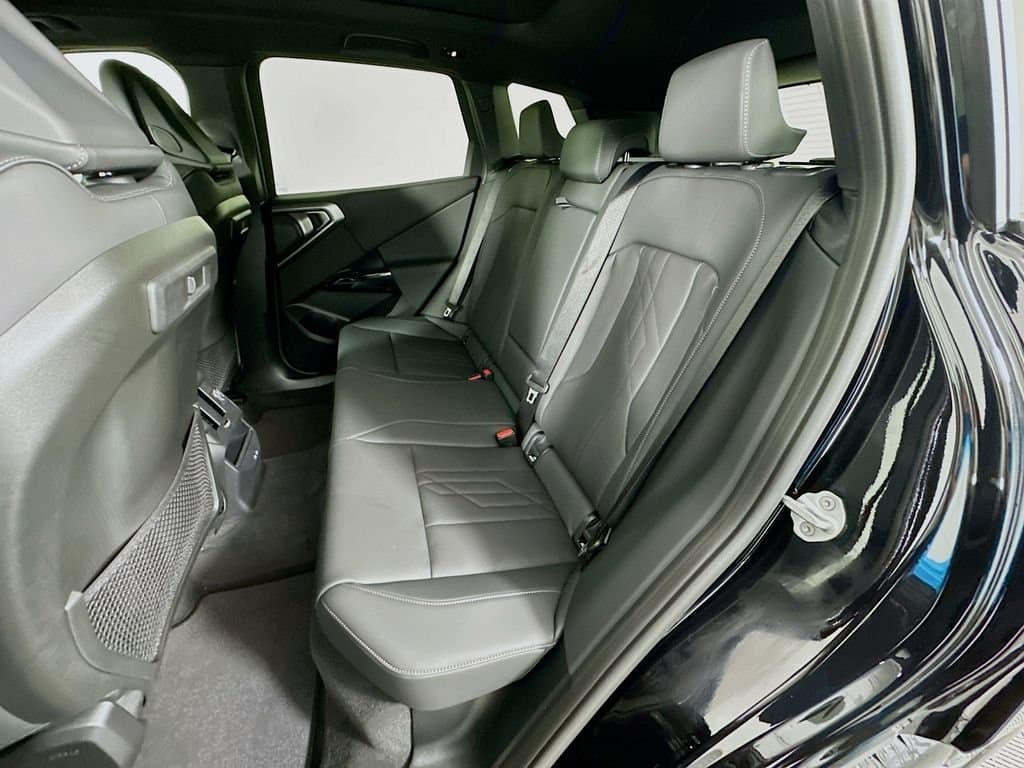 2026 BMW X3 - Image 17