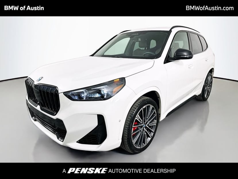 2025 BMW X1 - Image 1