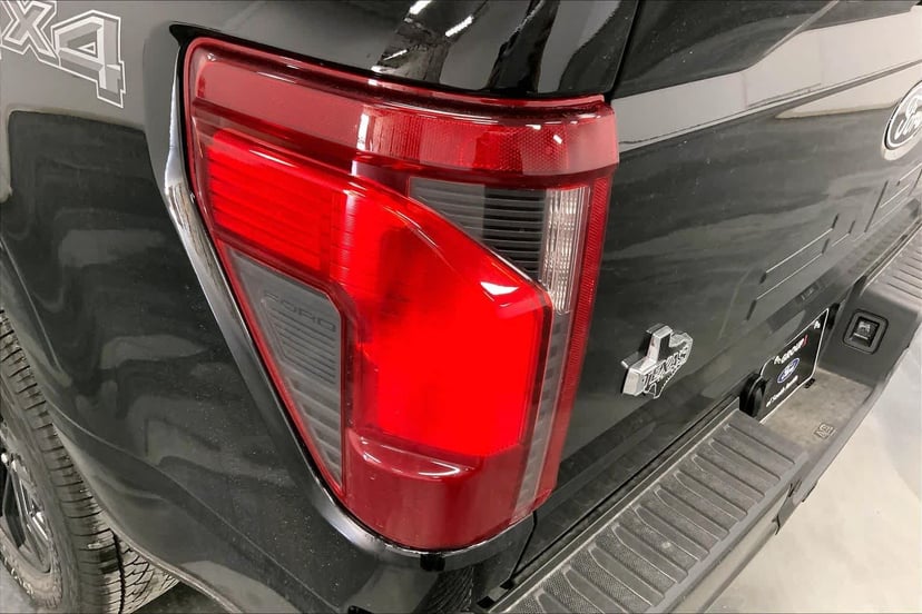 2026 Ford F-150 - Image 14