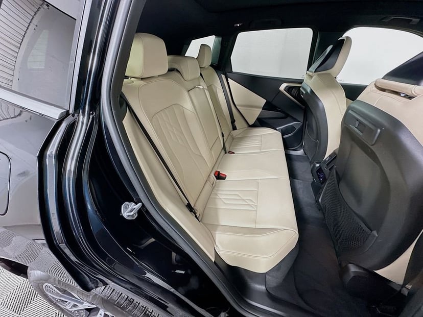 2025 BMW X3 - Image 26