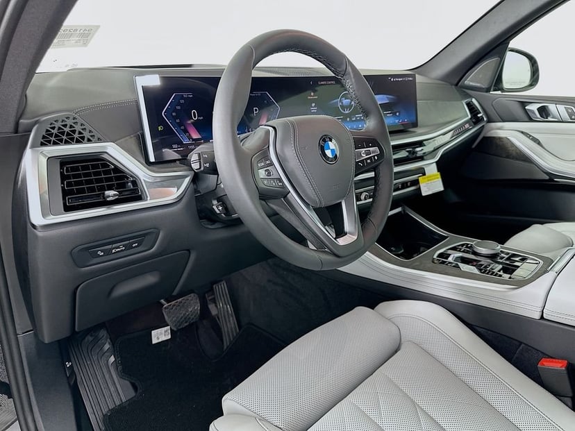 2026 BMW X5 - Image 9