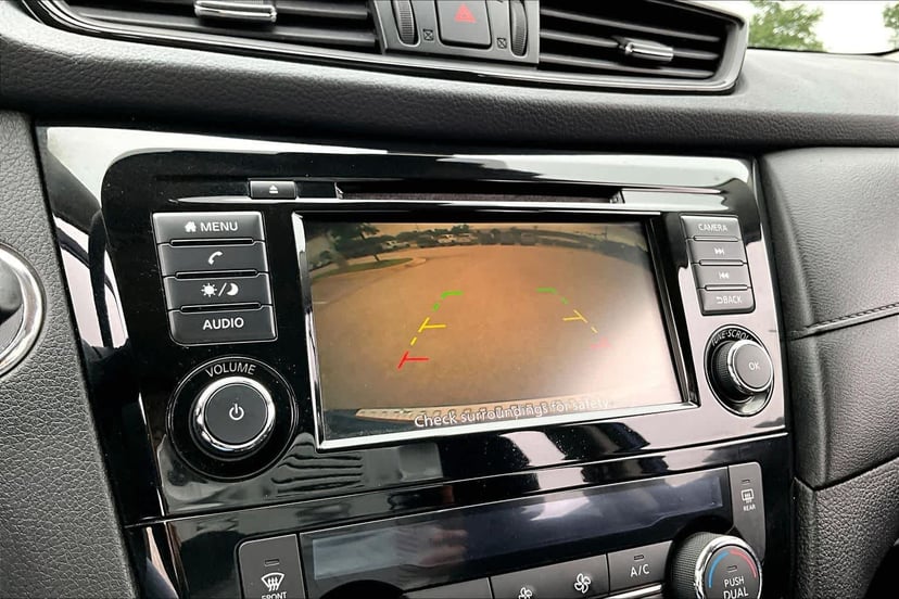 2019 Nissan Rogue - Image 27