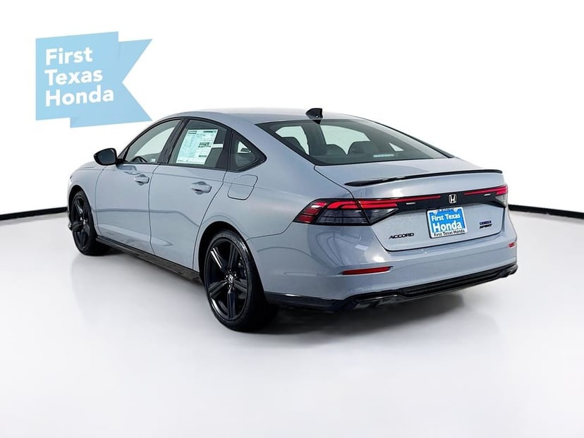 2026 Honda Accord Hybrid - Image 6