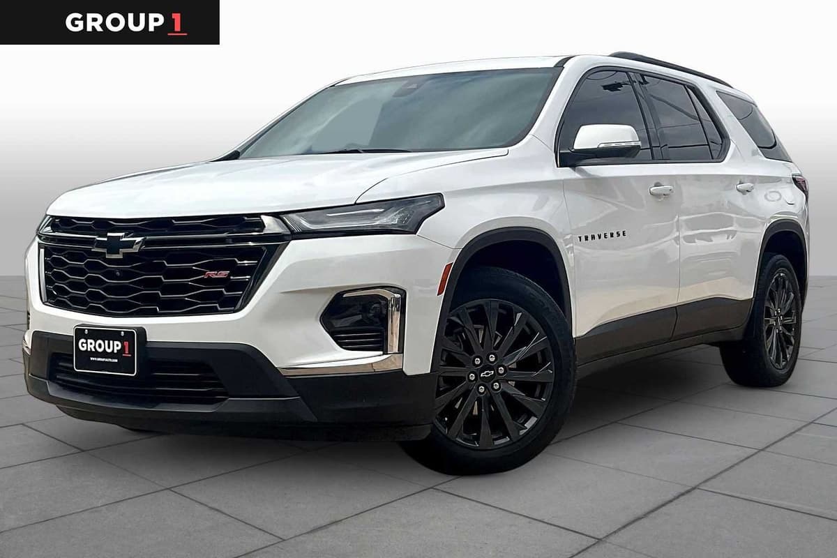 2023 Chevrolet Traverse - Image 1