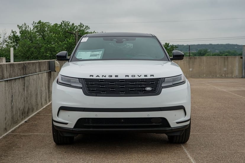 2026 Land Rover Range Rover Velar - Image 2