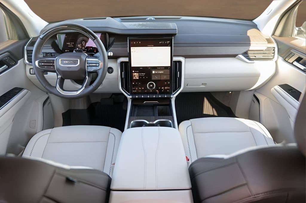 2026 GMC Acadia - Image 25