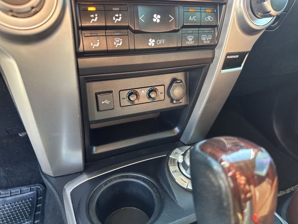 2020 Toyota 4Runner - Image 39