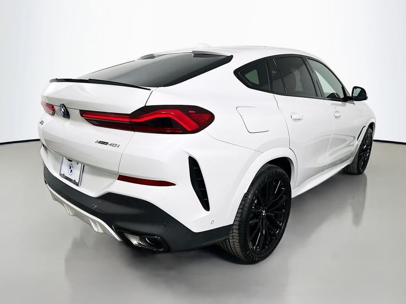 2027 BMW X6 - Image 5