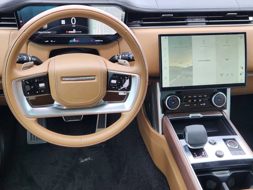 2023 Land Rover Range Rover - Image 26