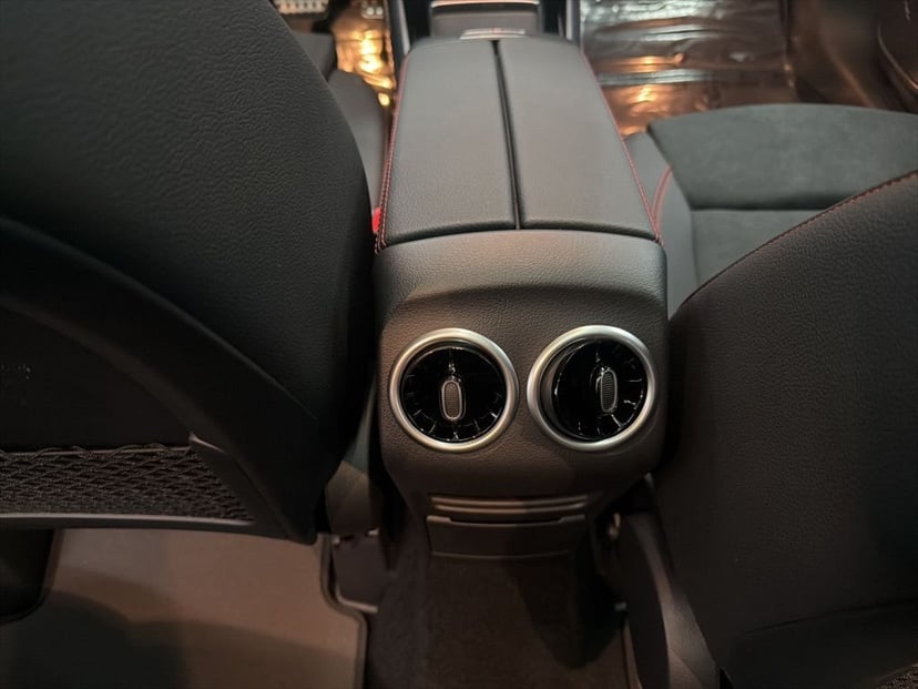 2026 Mercedes-Benz GLA - Image 23