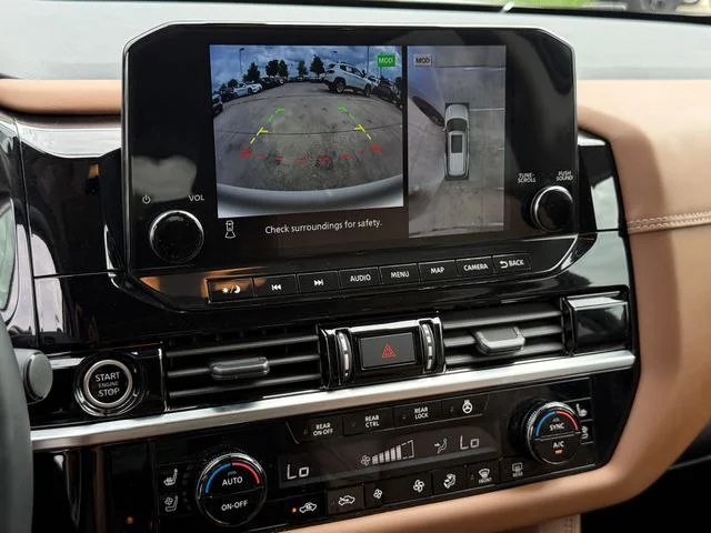 2023 Nissan Pathfinder - Image 17