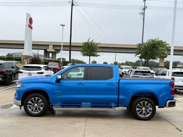 2025 Chevrolet Silverado 1500 - Image 7