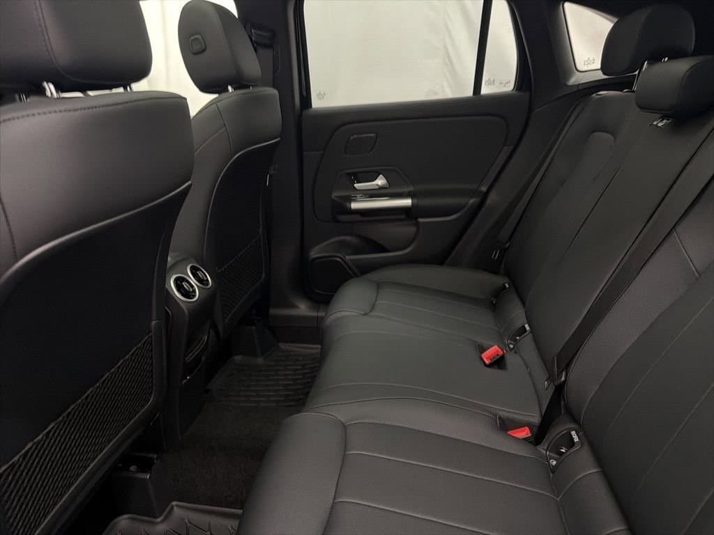 2026 MERCEDES-BENZ GLA - Image 55