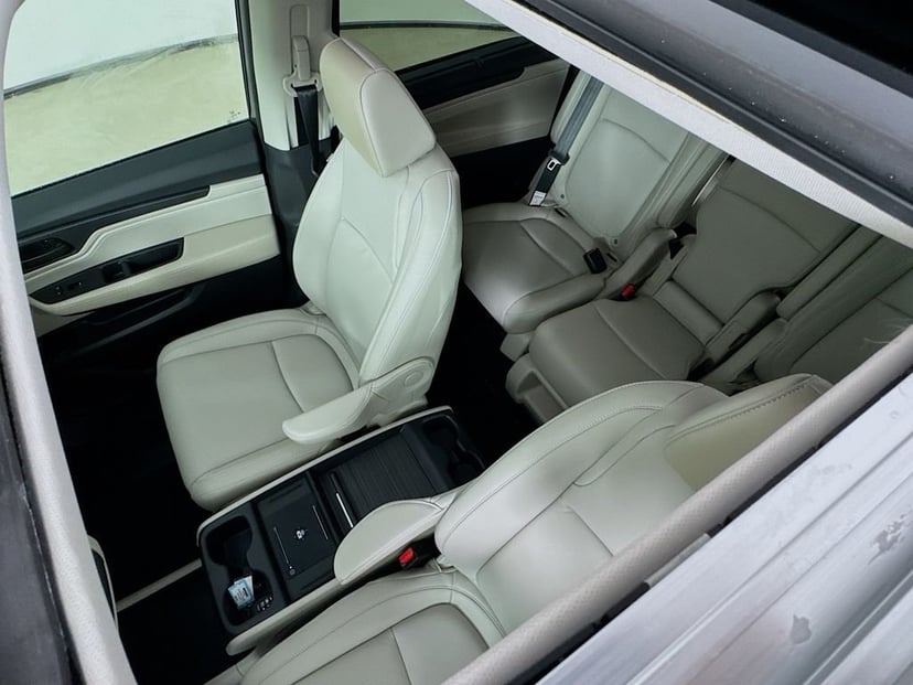 2026 Honda Odyssey - Image 30