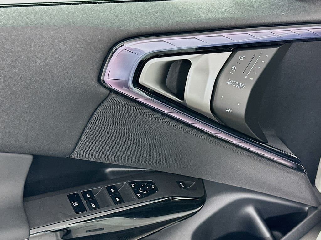 2026 BMW X3 - Image 20