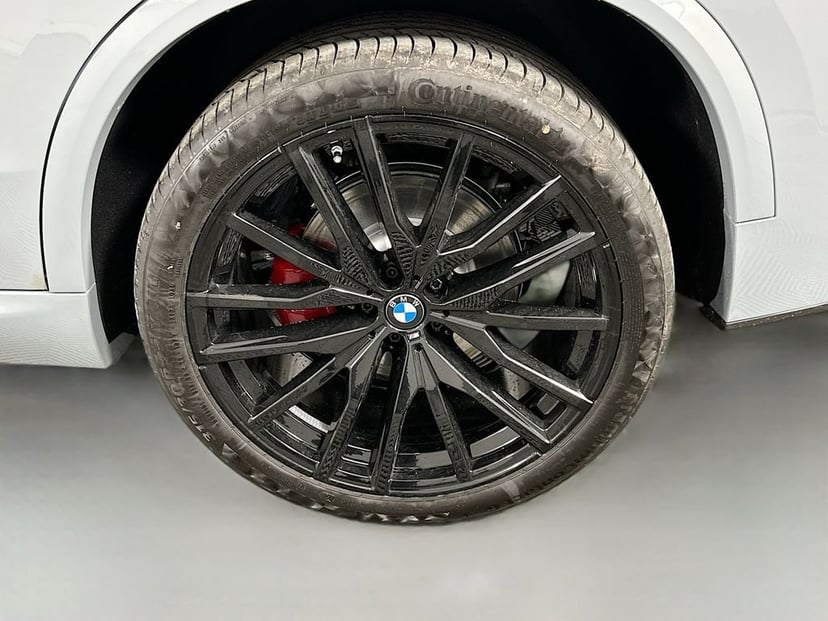 2026 BMW X5 - Image 23