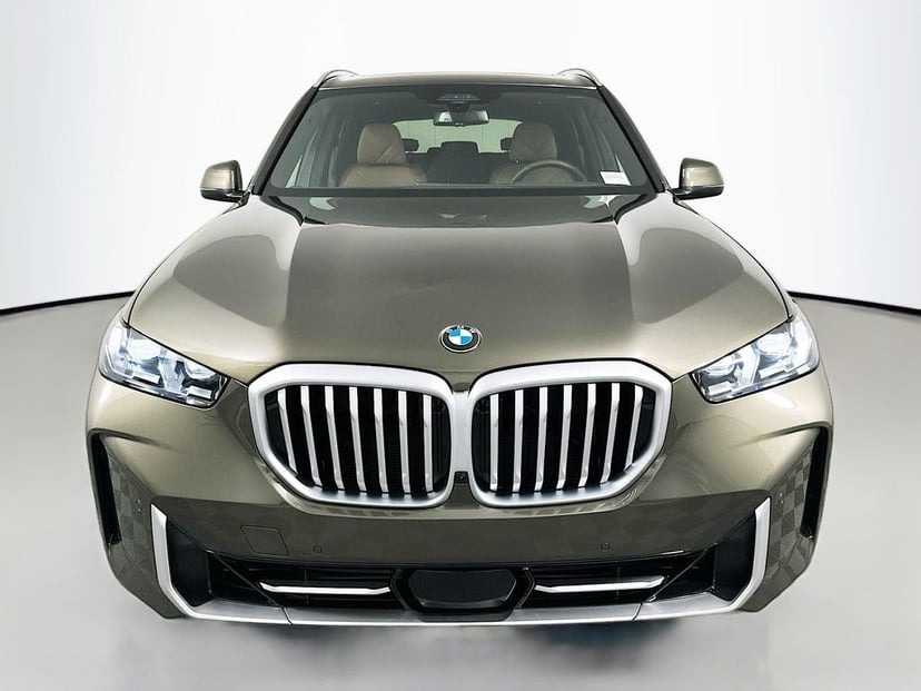 2026 BMW X5 - Image 2